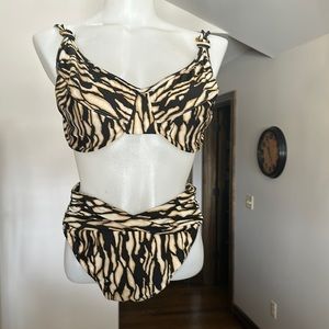 Tara Grinna swimsuit size 10